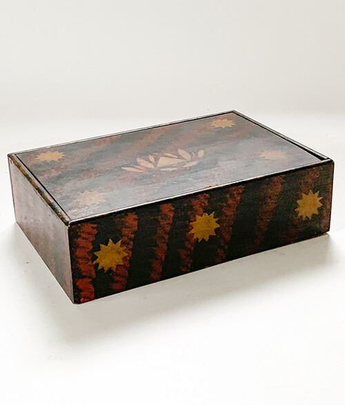 early american antique basswoood and poplar polychromatic paint decorated new england keeping box