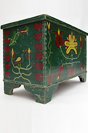 Somerset County, Paint decorated Blanket Chest Folk Art Paint Decorated Chest