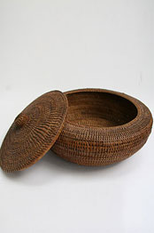 Inuit Baleen Lidded Basket Native American Antique 