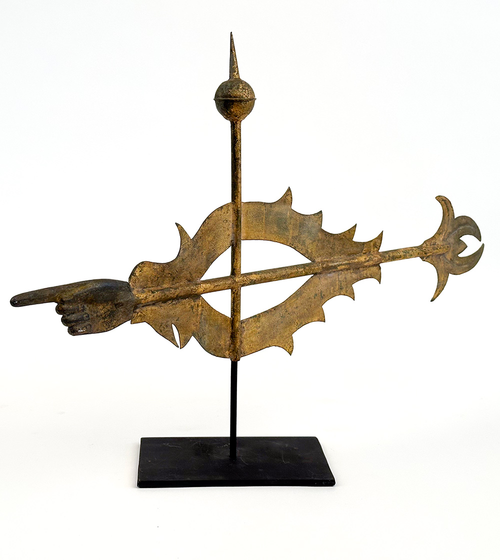 fiske index scroll pointing hand weathervane