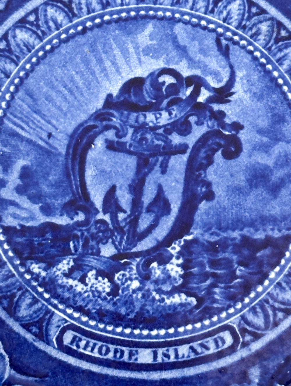 thomas mayer arms of the state of rhode island dark blue transferware plate