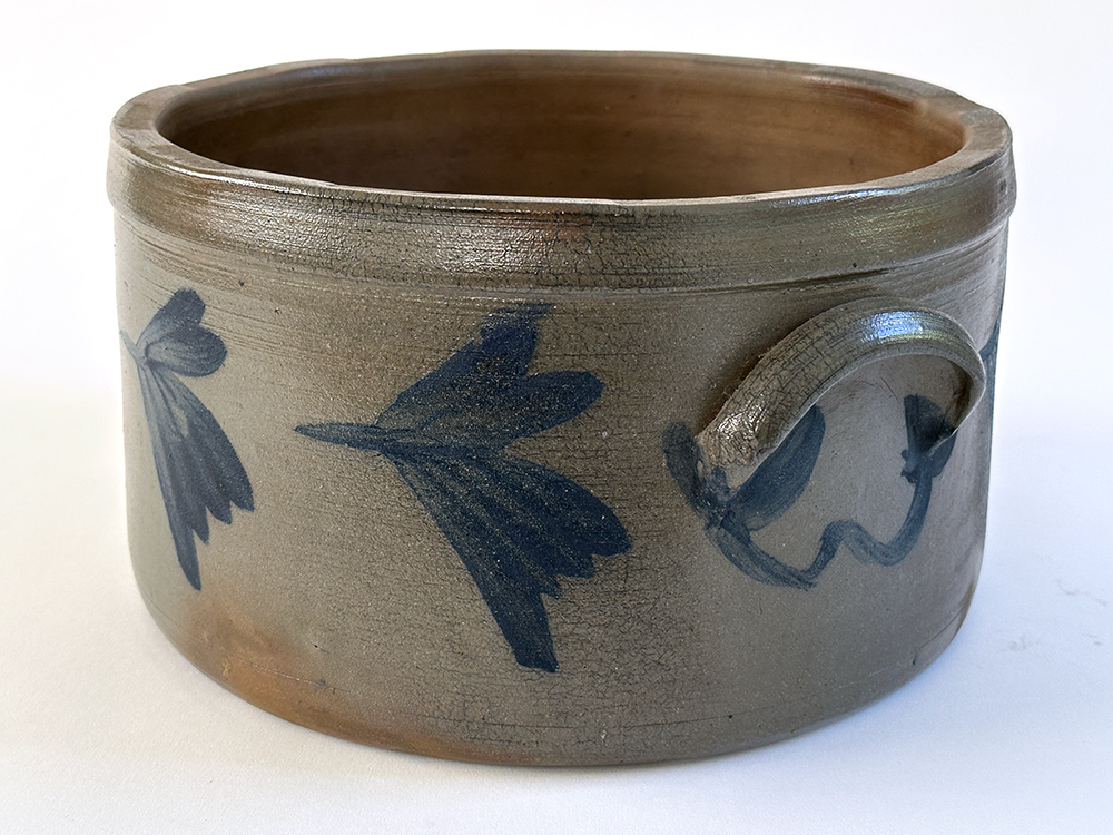 southeastern pennsylvania blue decorated stoneware cake crock