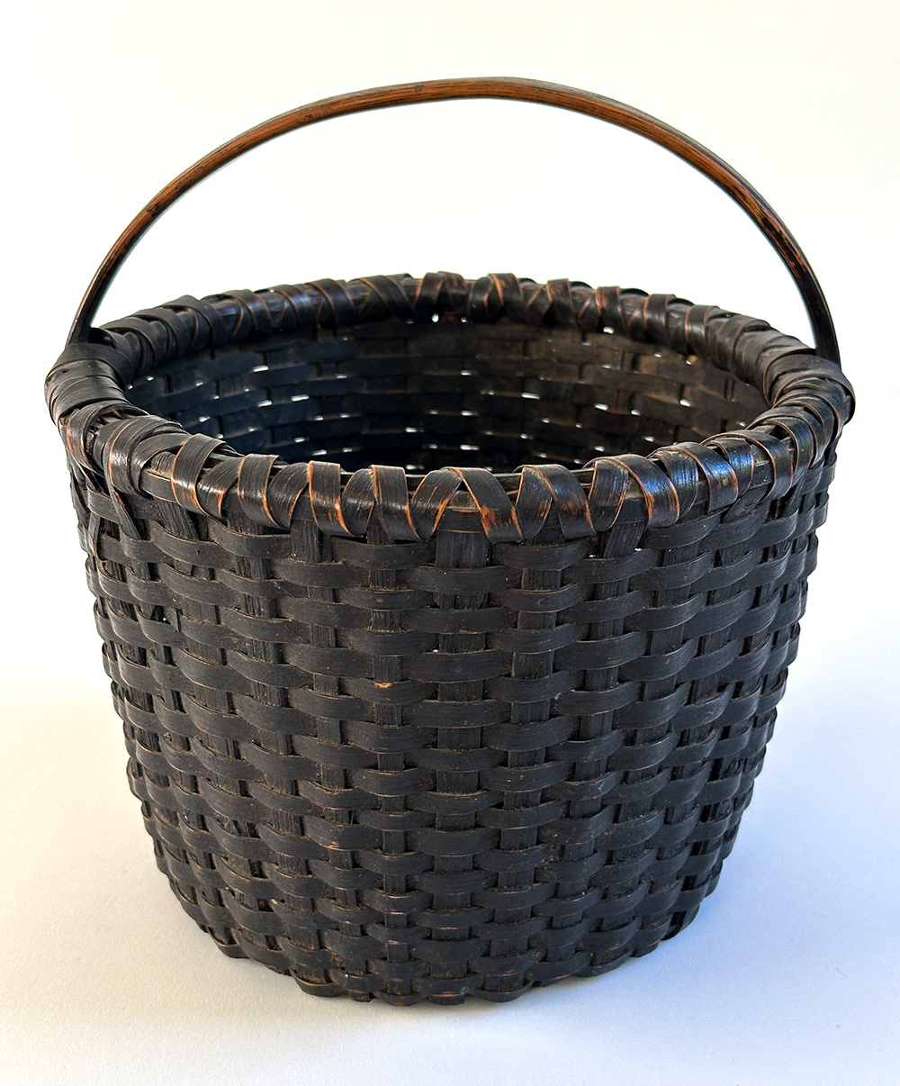 fine small gathering basket in original windsor black paint decoration