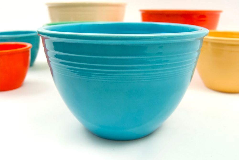 side view Number 5 original turquoise vintage fiesta nesting bowl