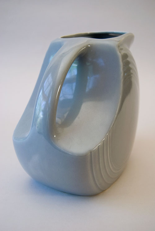 fiesta gray disc water jug