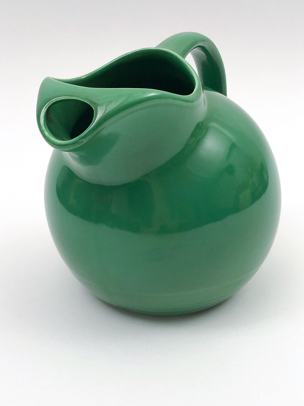 original medium green fiesta harlequin ball jug