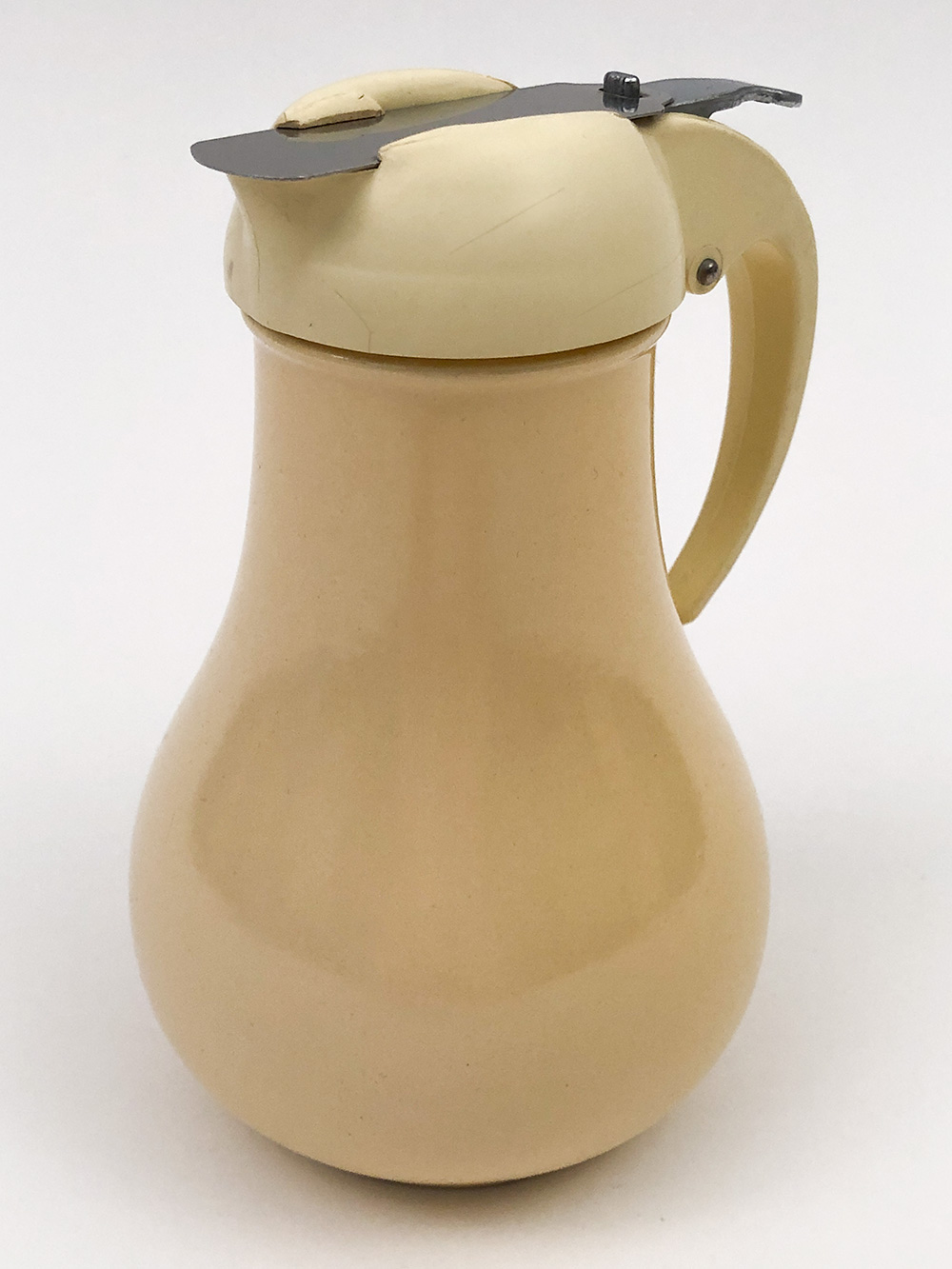 original ivory vintage fiestaware lidded syrup jar