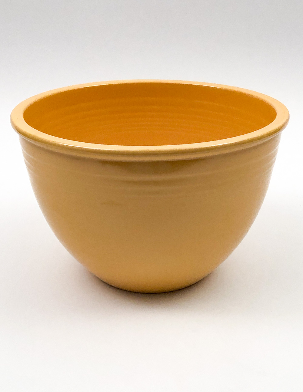 Yellow Ware Bowls for Cheerful, Vintage Vibes